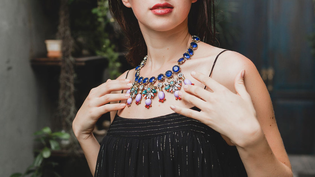 How to Style Layered Necklaces Without Looking Overdressed?