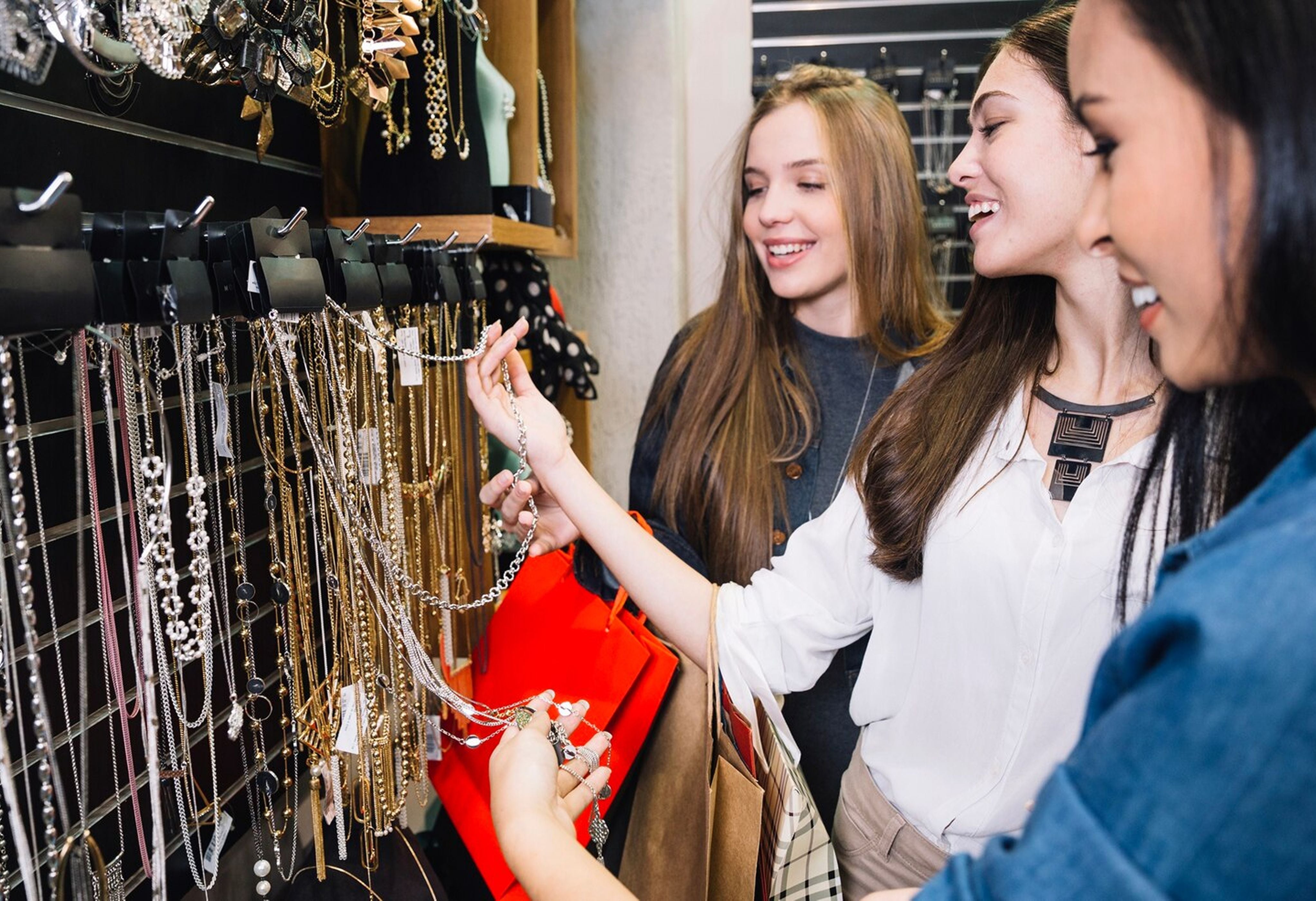 Jewellery Trends in Australia 2026: What’s Actually Trending Right Now